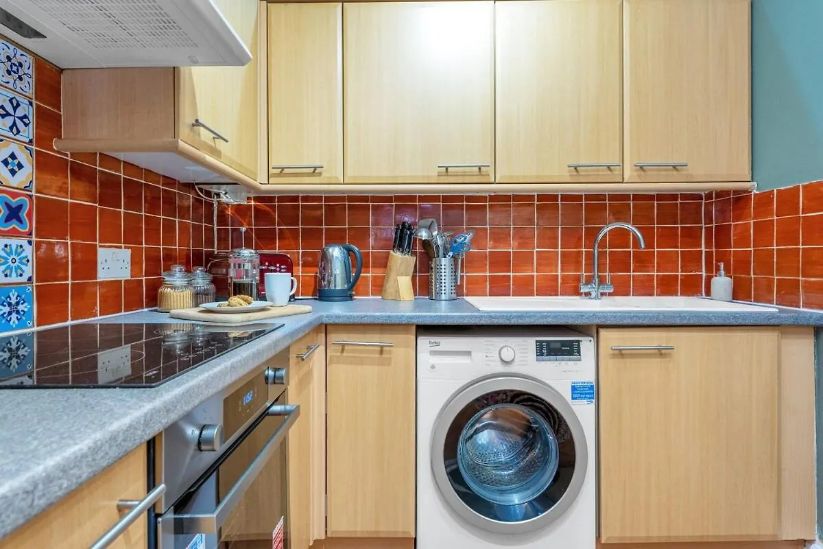 Gorgeous City Centre Pad, 2 Bedrooms Эдинбург Великобритания